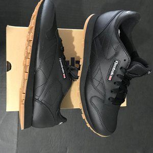 Reebok Classic Leather Junior Boys Size 6.5 Black
